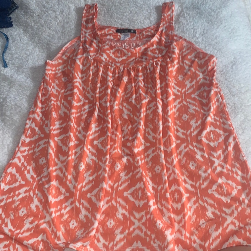 Sleeveless blouse